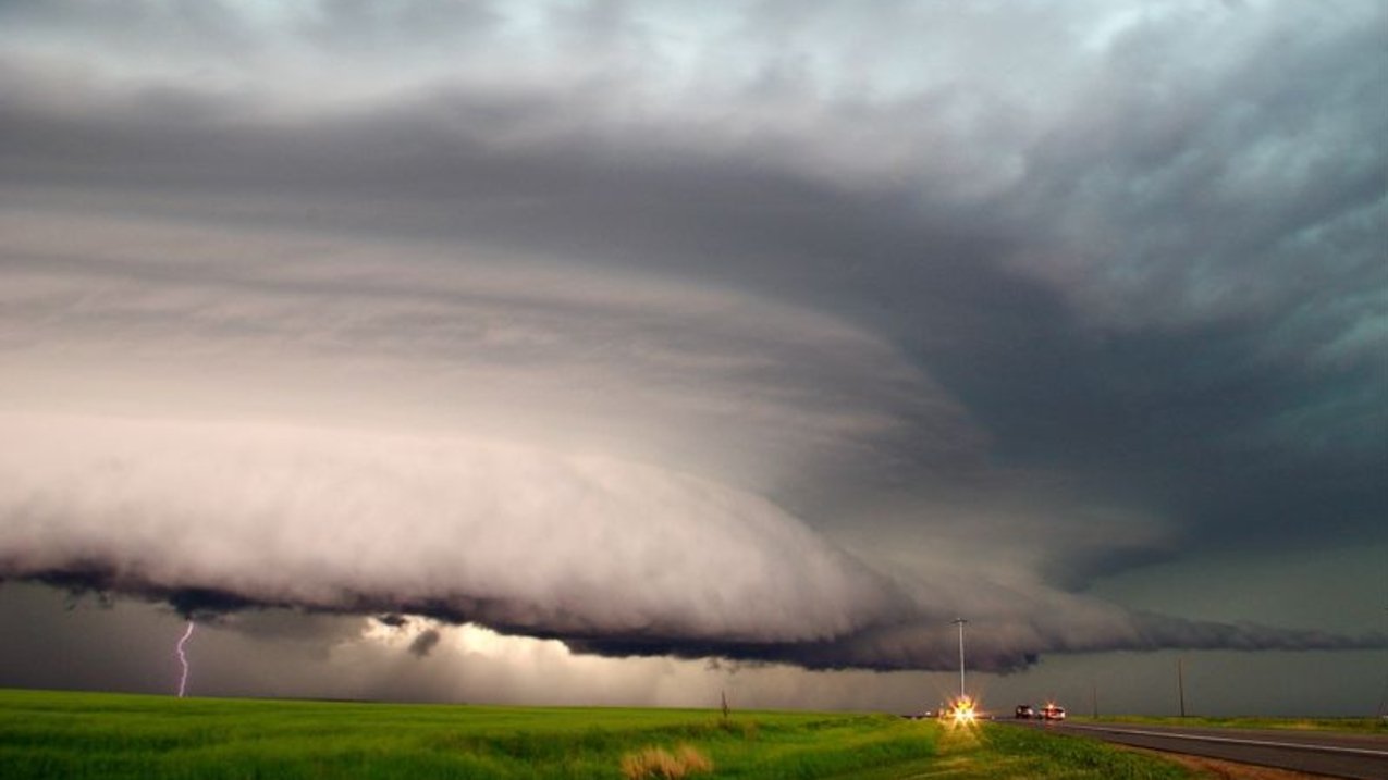NOAA's National Severe Storms Laboratory mobile radar tracks a thunderstorm in Nebraska